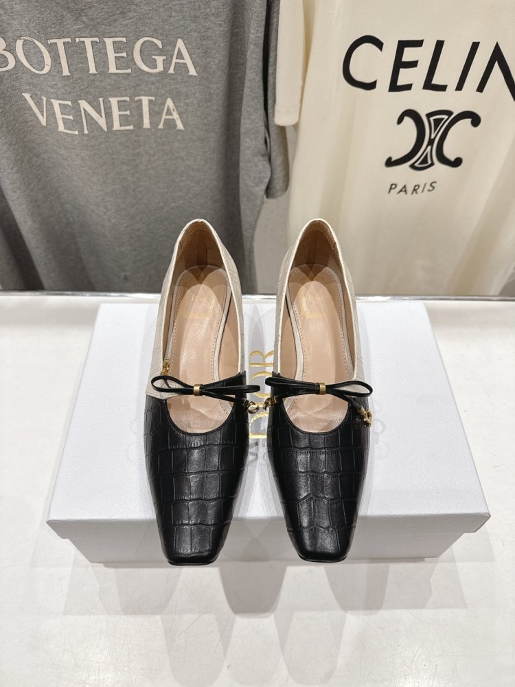 Shoes women's