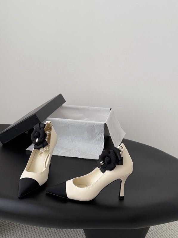 Shoes women's