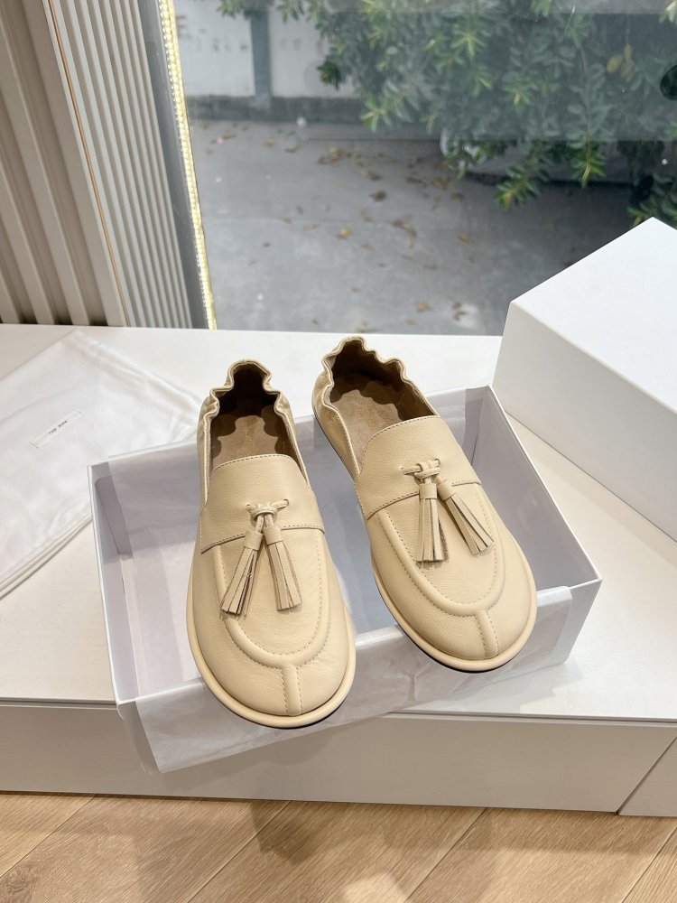 Shoes women's