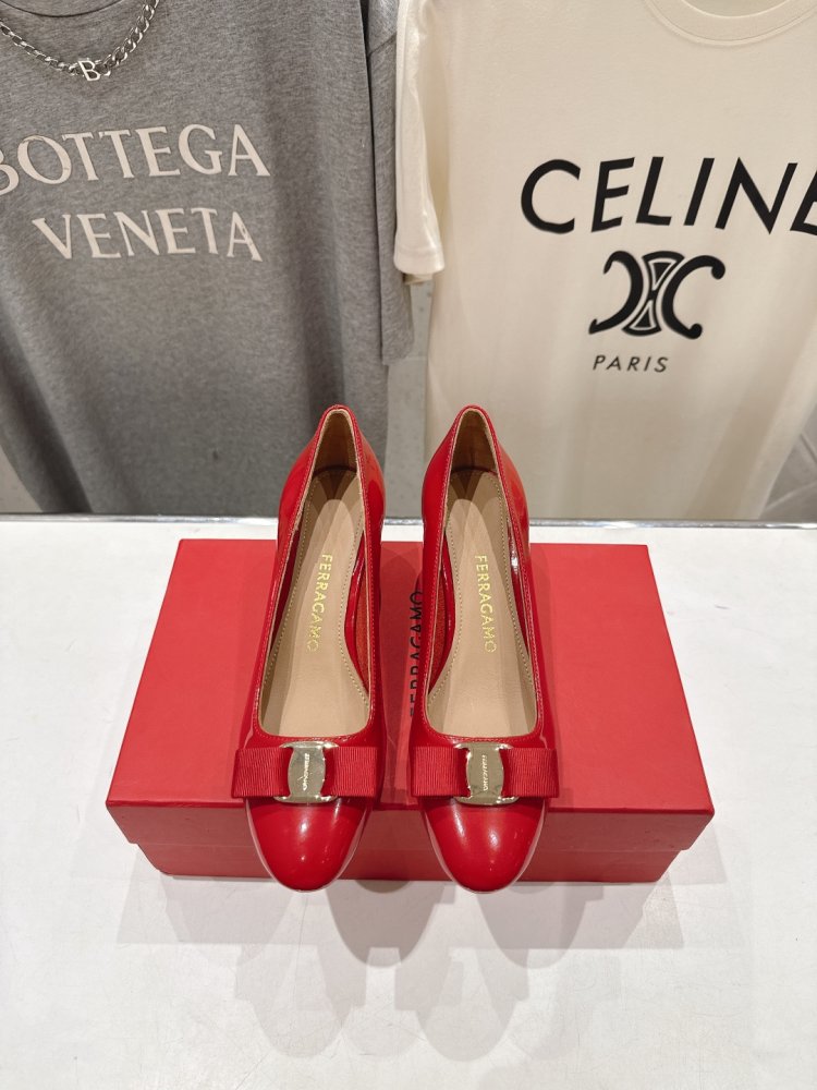 Shoes women's