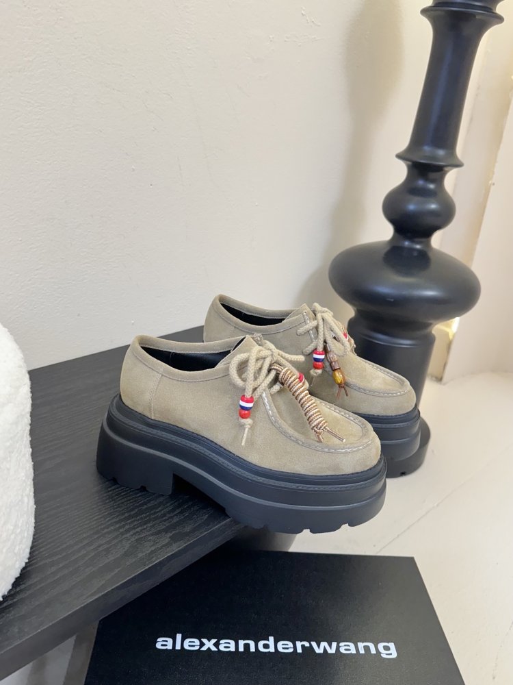 Туфли женские фото 2