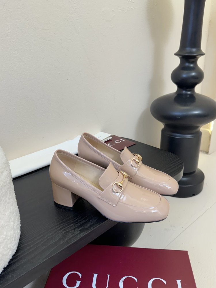 Туфли женские фото 2