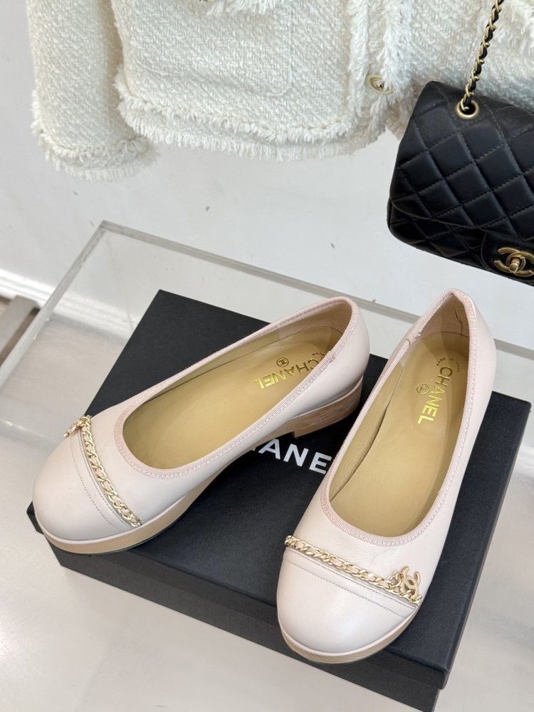 Туфли женские фото 2