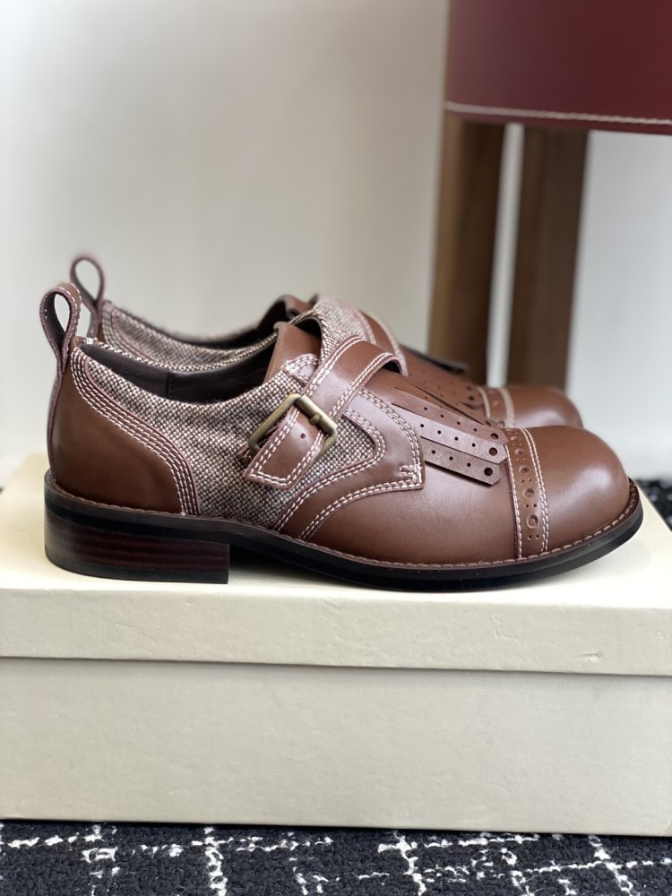 Туфлі жіночі фото 2