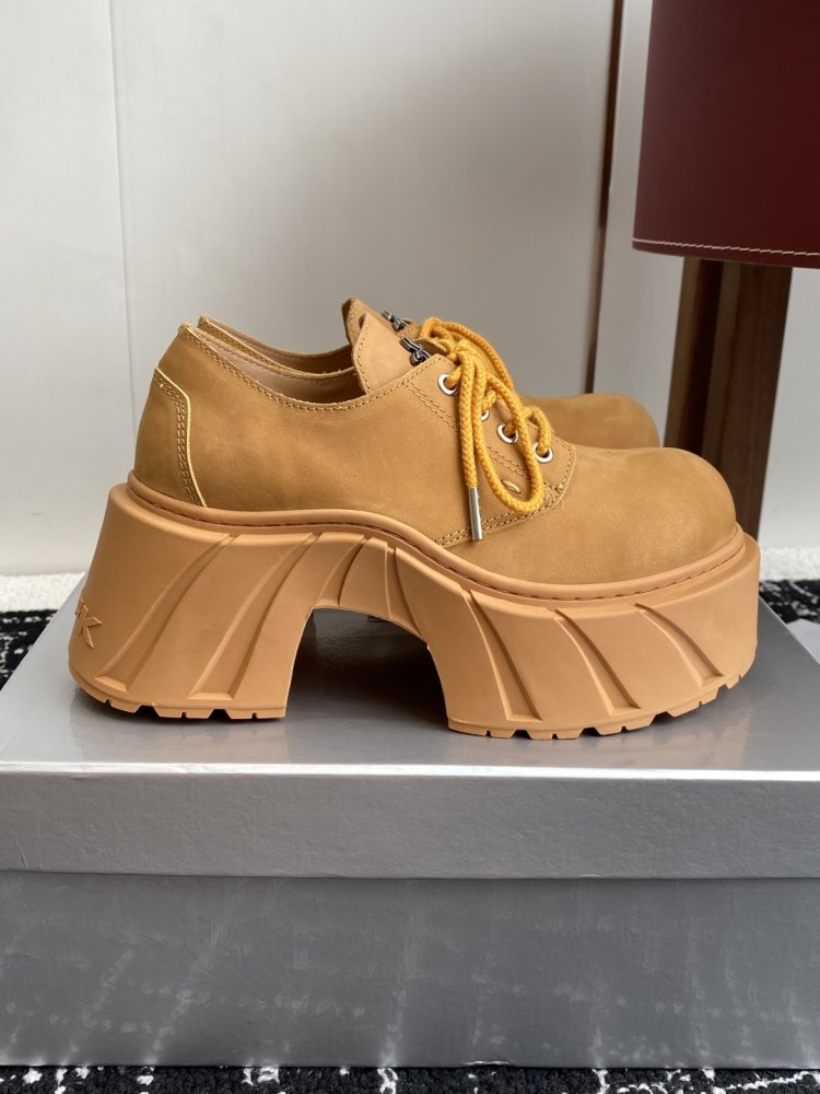 Shoes women's фото 2