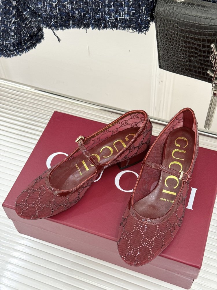 Туфли женские фото 2