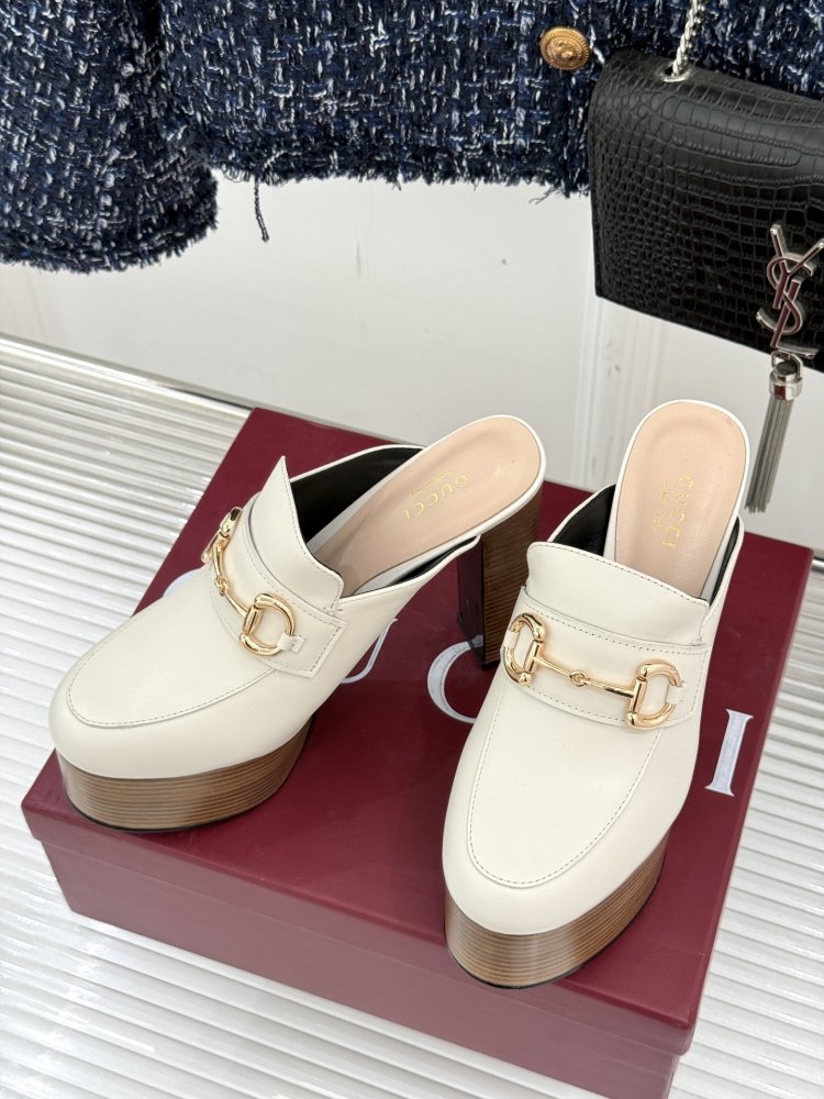 Туфли женские фото 2