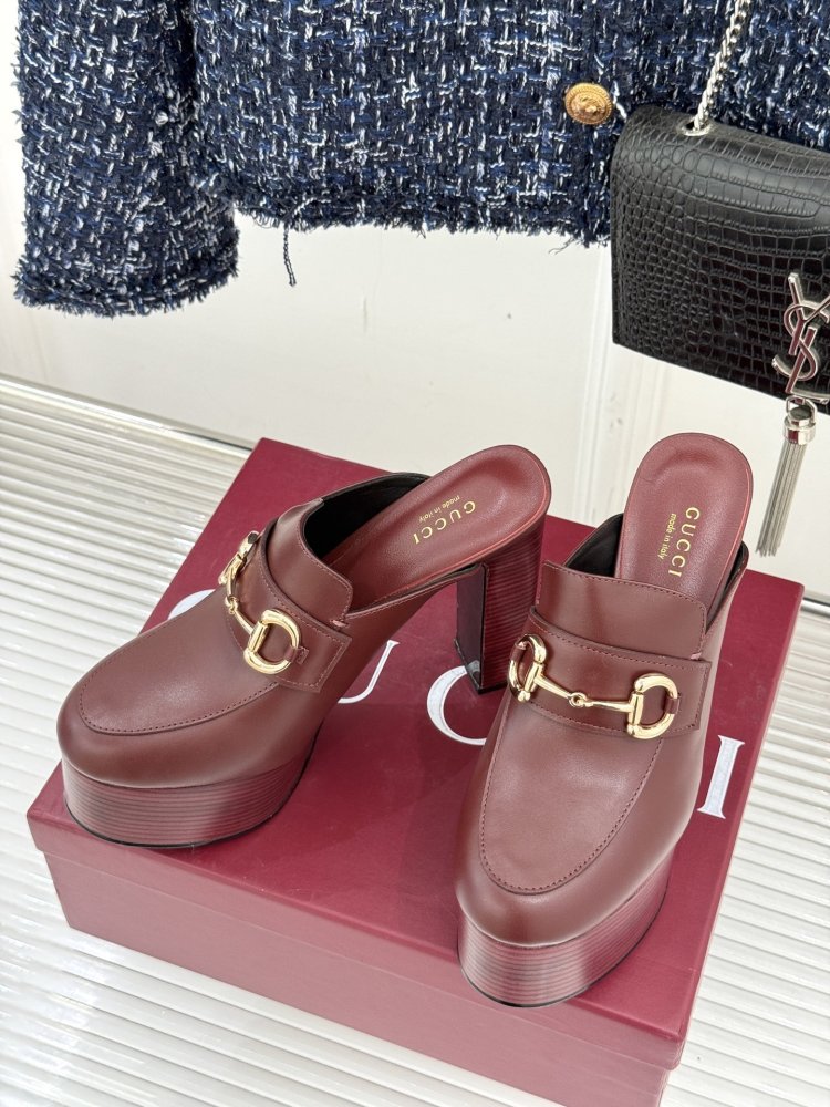 Туфли женские фото 2