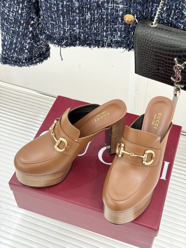 Туфли женские фото 2