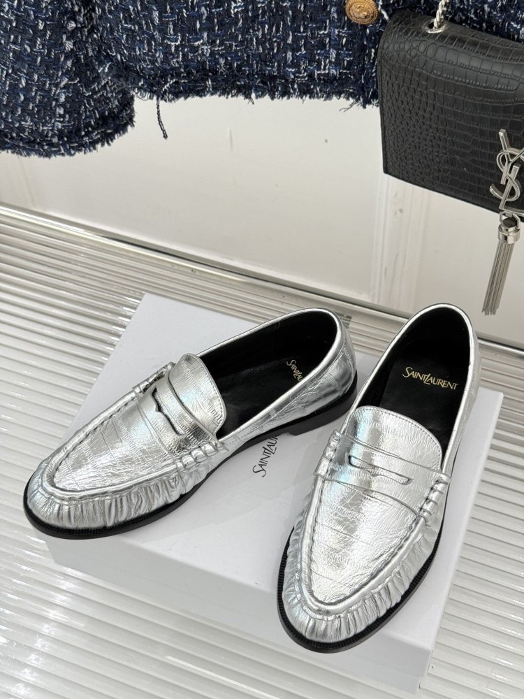 Туфлі жіночі фото 2