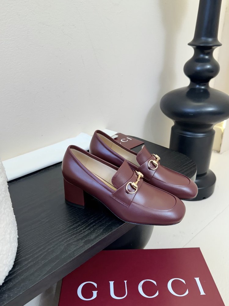 Туфли женские фото 2