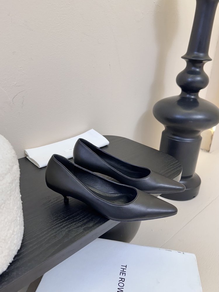 Shoes women's фото 2