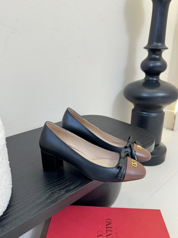 Shoes women's фото 2