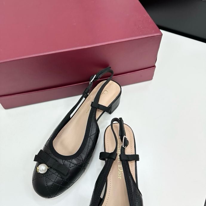 Туфлі жіночі фото 2