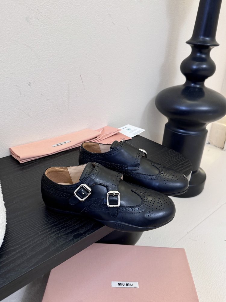 Туфлі жіночі фото 2