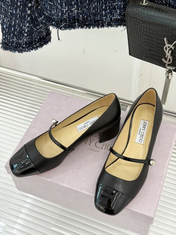 Туфли женские фото 2