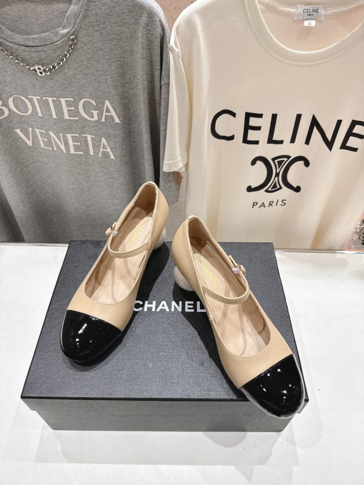 Shoes women's фото 2