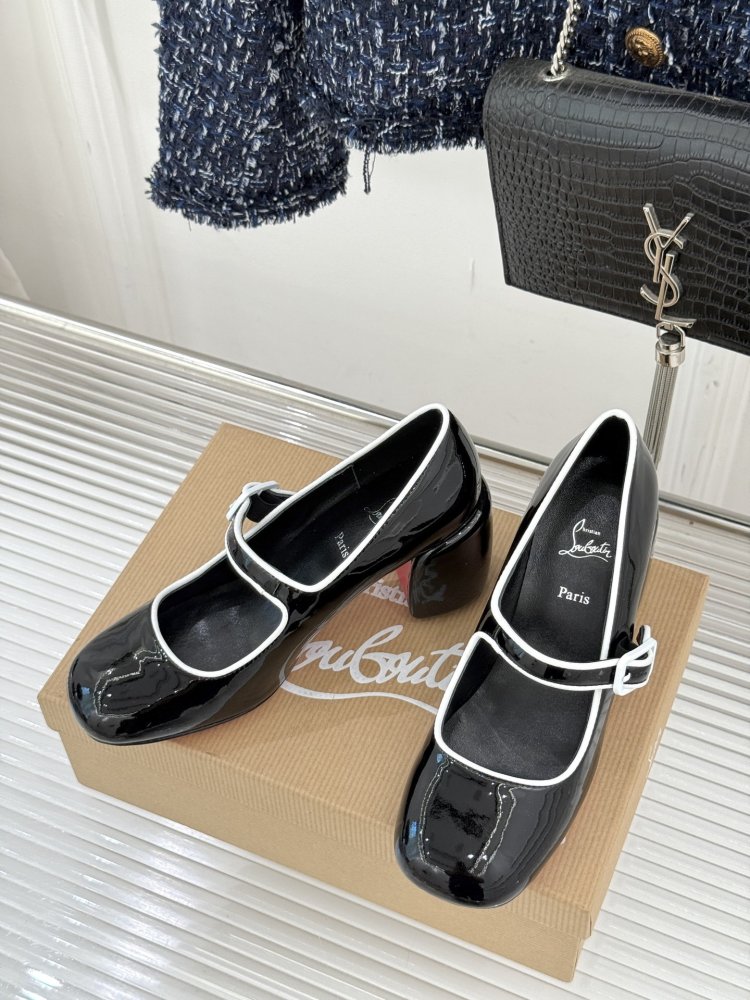 Туфли женские фото 2