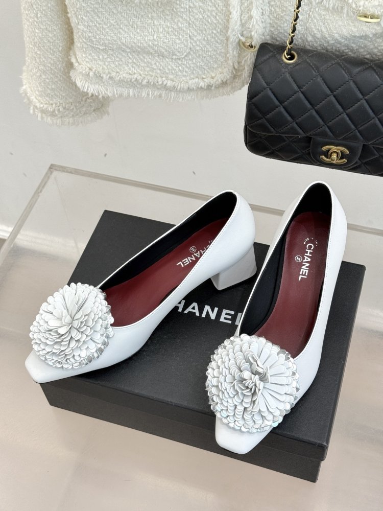 Туфлі жіночі фото 2