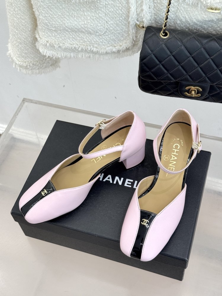 Туфлі жіночі фото 2