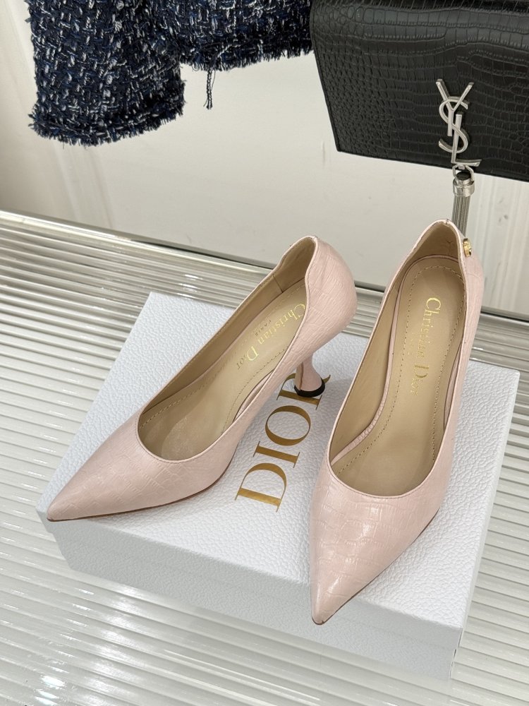 Туфли женские фото 2