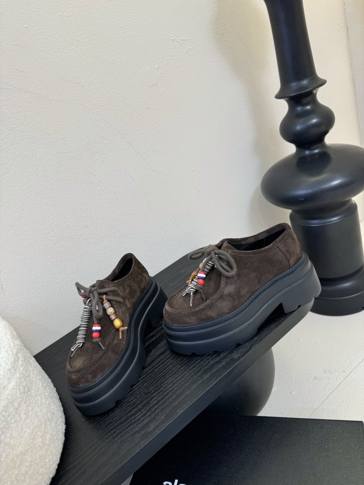 Туфли женские фото 3