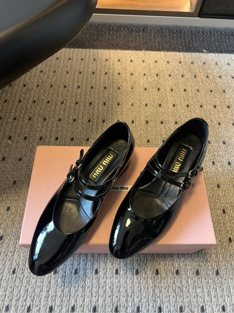 Туфли женские фото 3