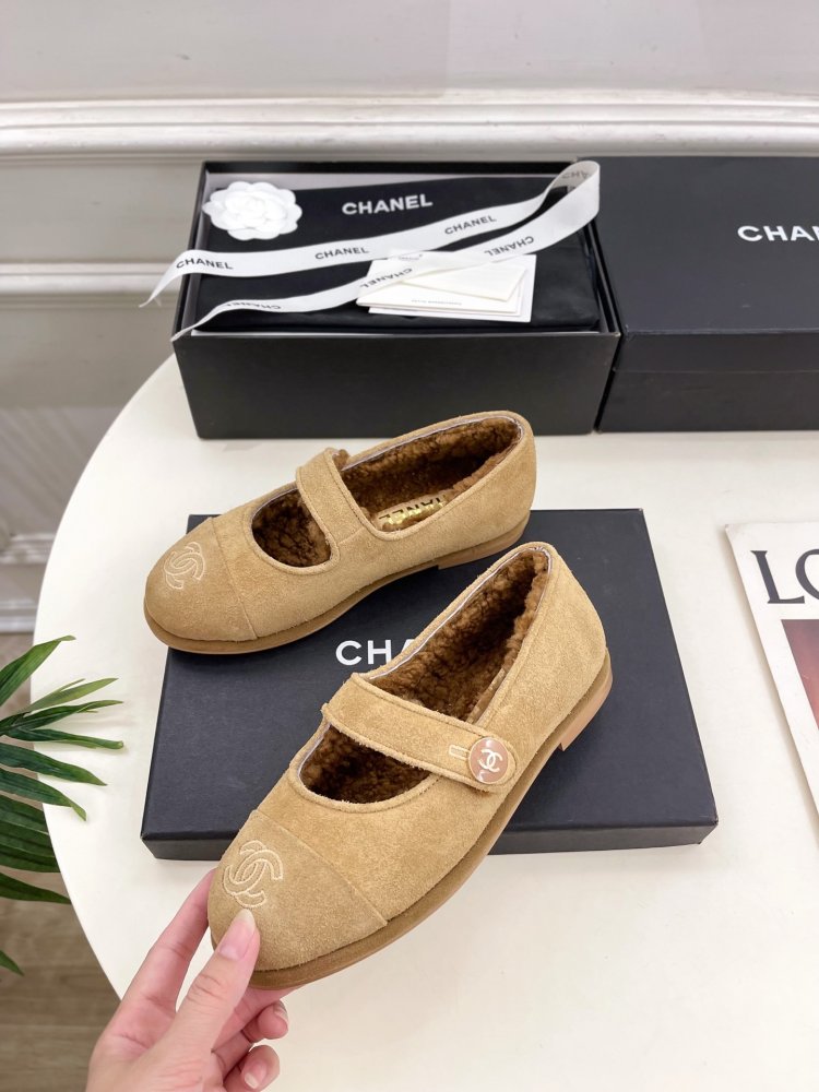 Туфли женские фото 3