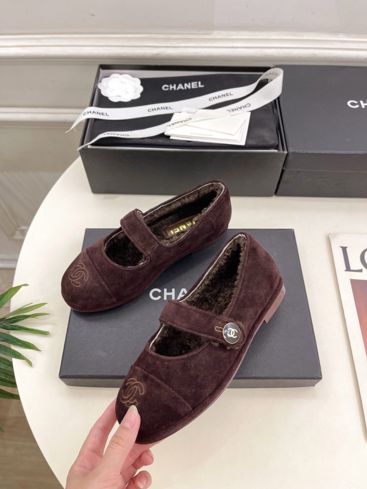 Туфли женские фото 3