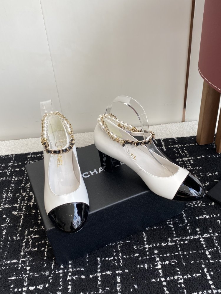 Туфли женские фото 3