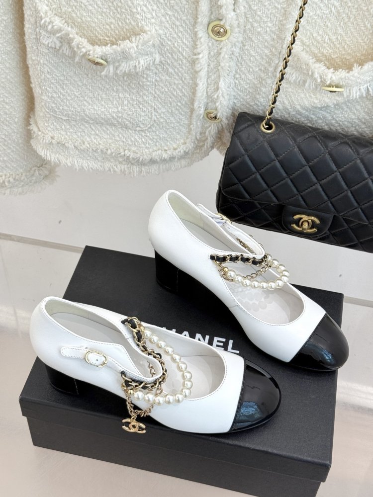 Туфли женские фото 3