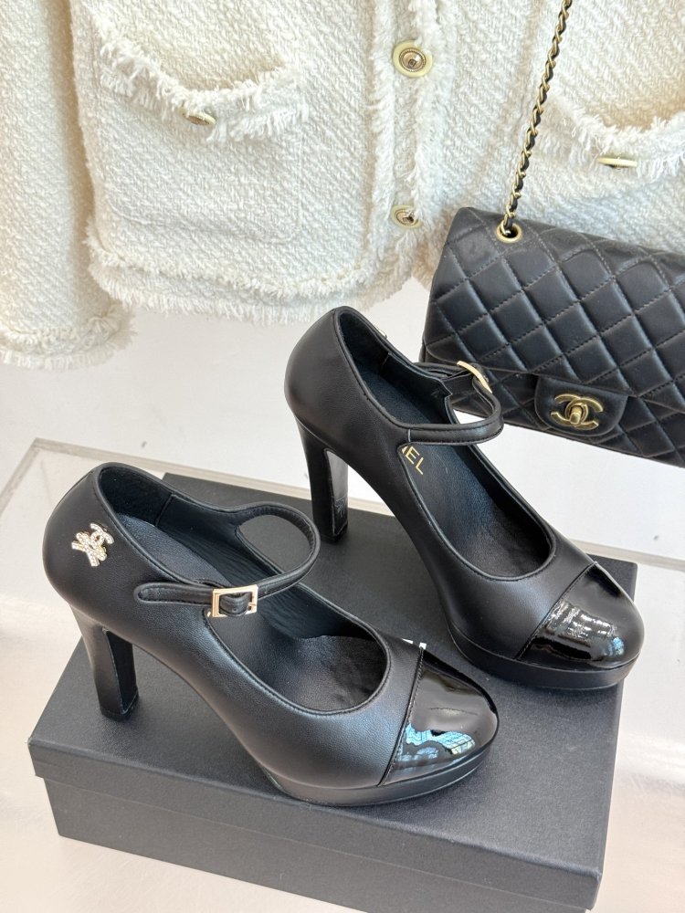 Туфли женские фото 3