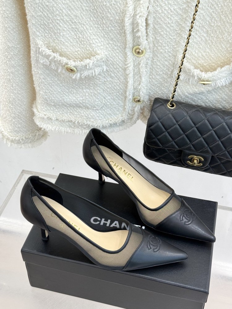 Туфлі жіночі фото 3