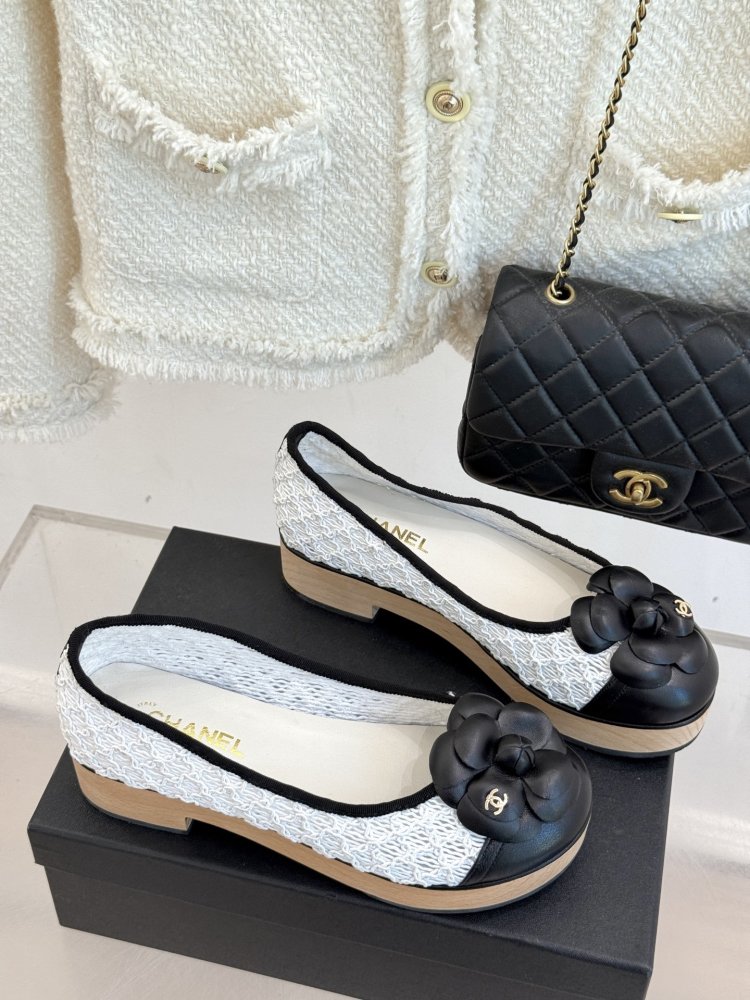 Туфли женские фото 3