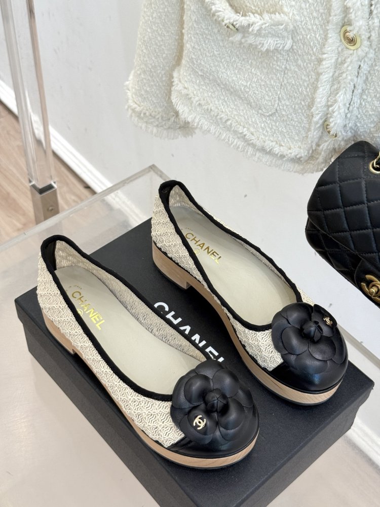 Туфли женские фото 3