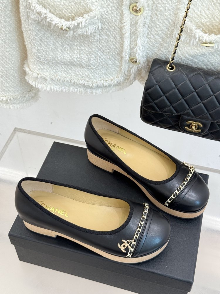 Туфли женские фото 3