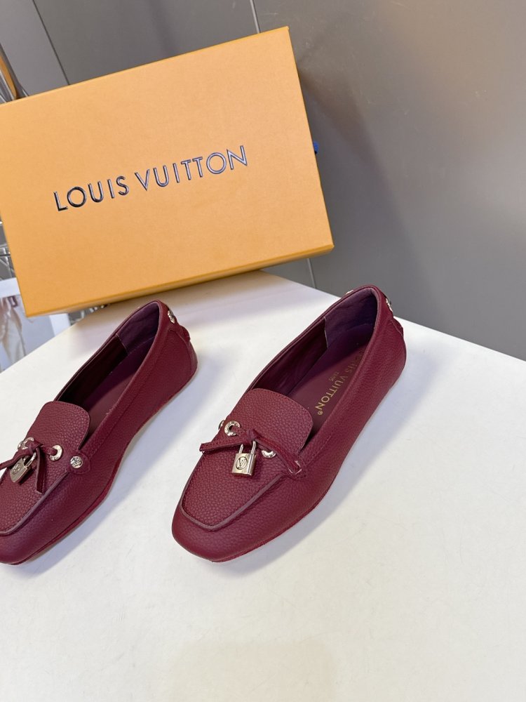 Туфли женские фото 3