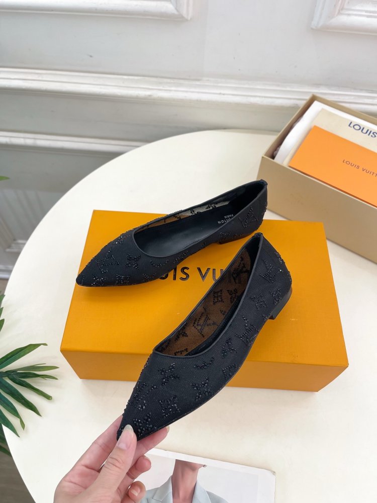 Туфли женские фото 3