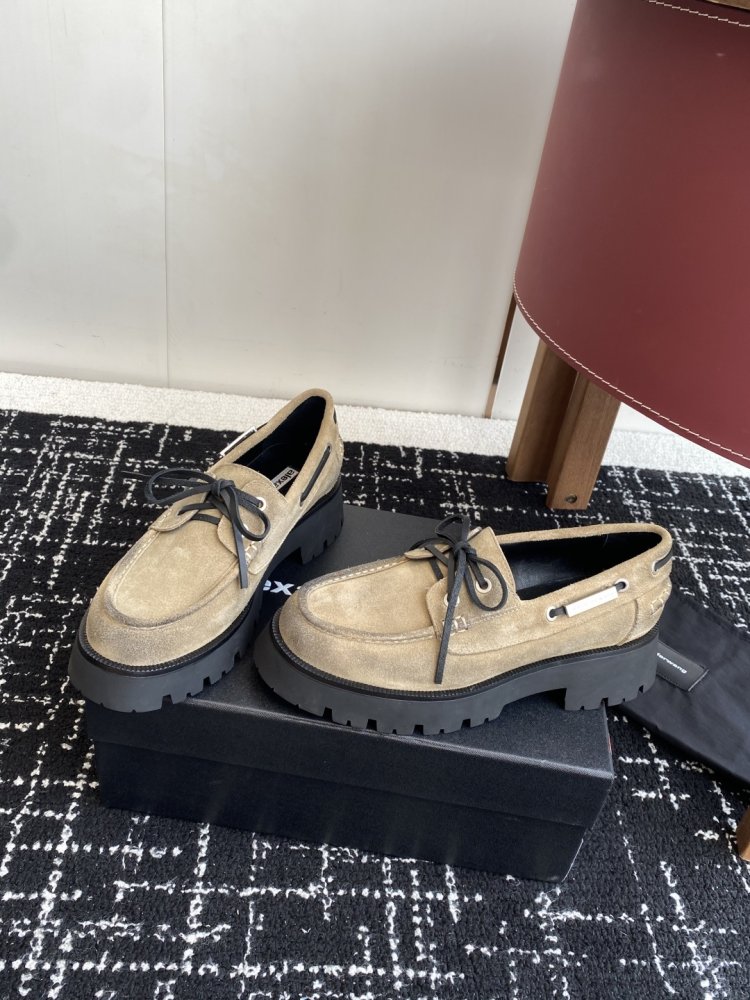 Туфли женские фото 3