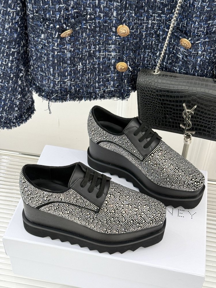 Туфли женские фото 3