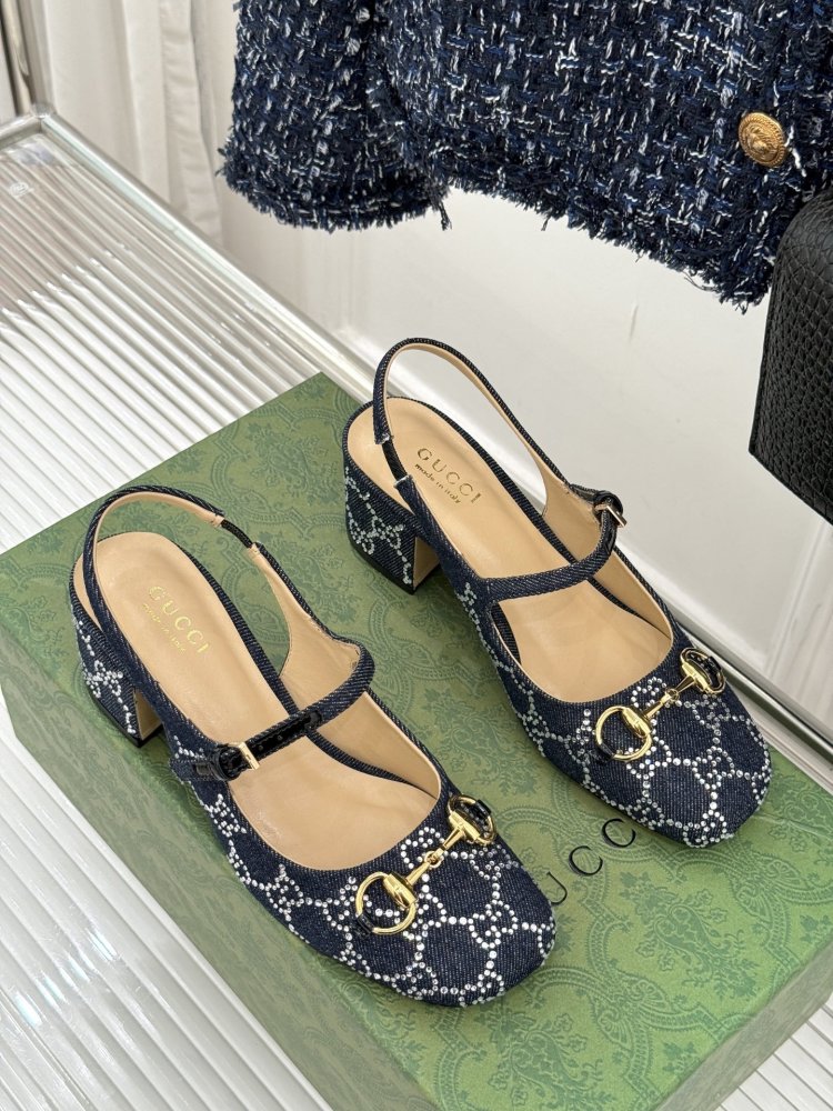 Туфли женские фото 3