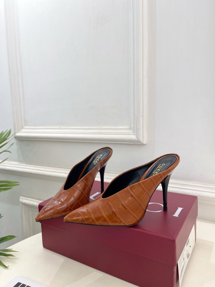 Туфли женские фото 3