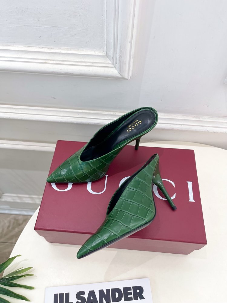 Туфли женские фото 3