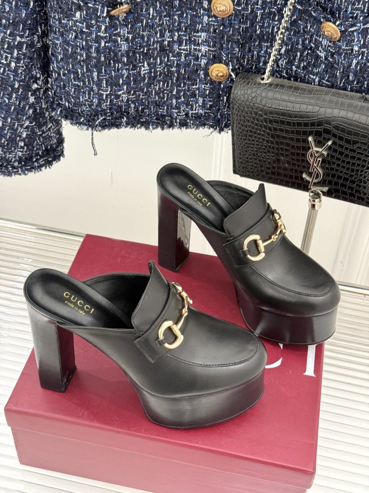 Туфли женские фото 3