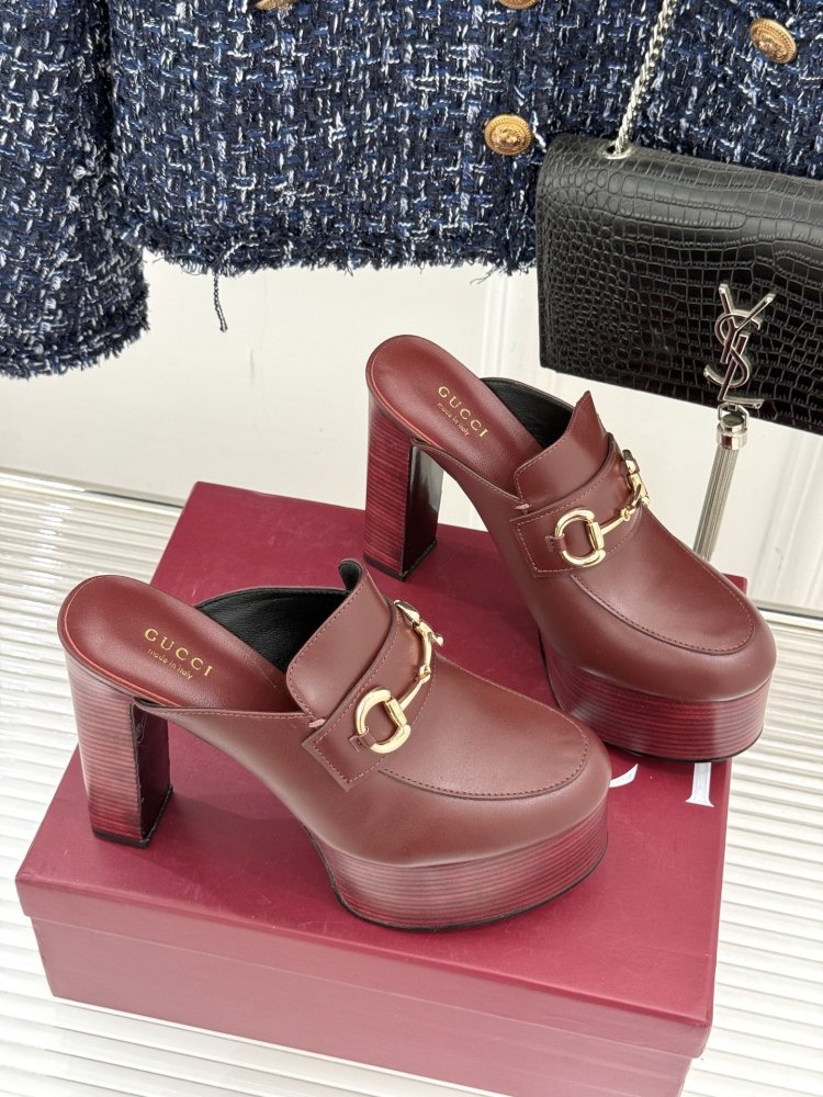 Туфли женские фото 3