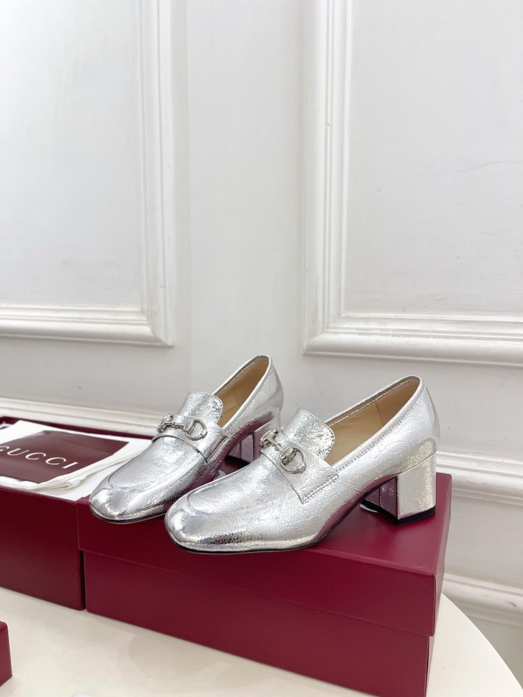 Туфли женские фото 3