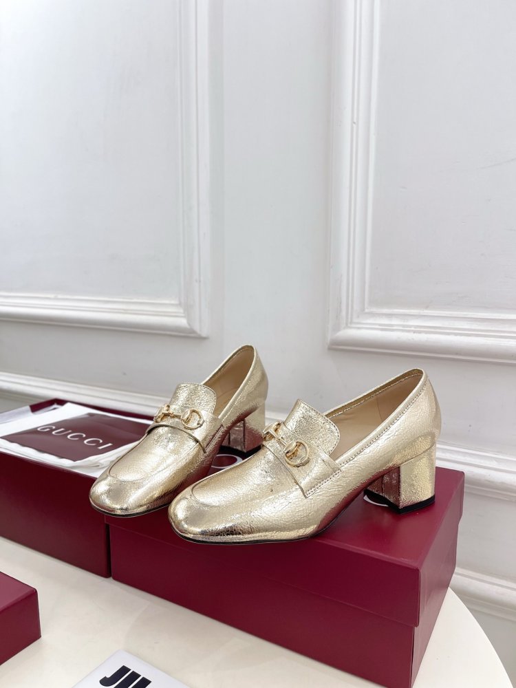 Туфли женские фото 3