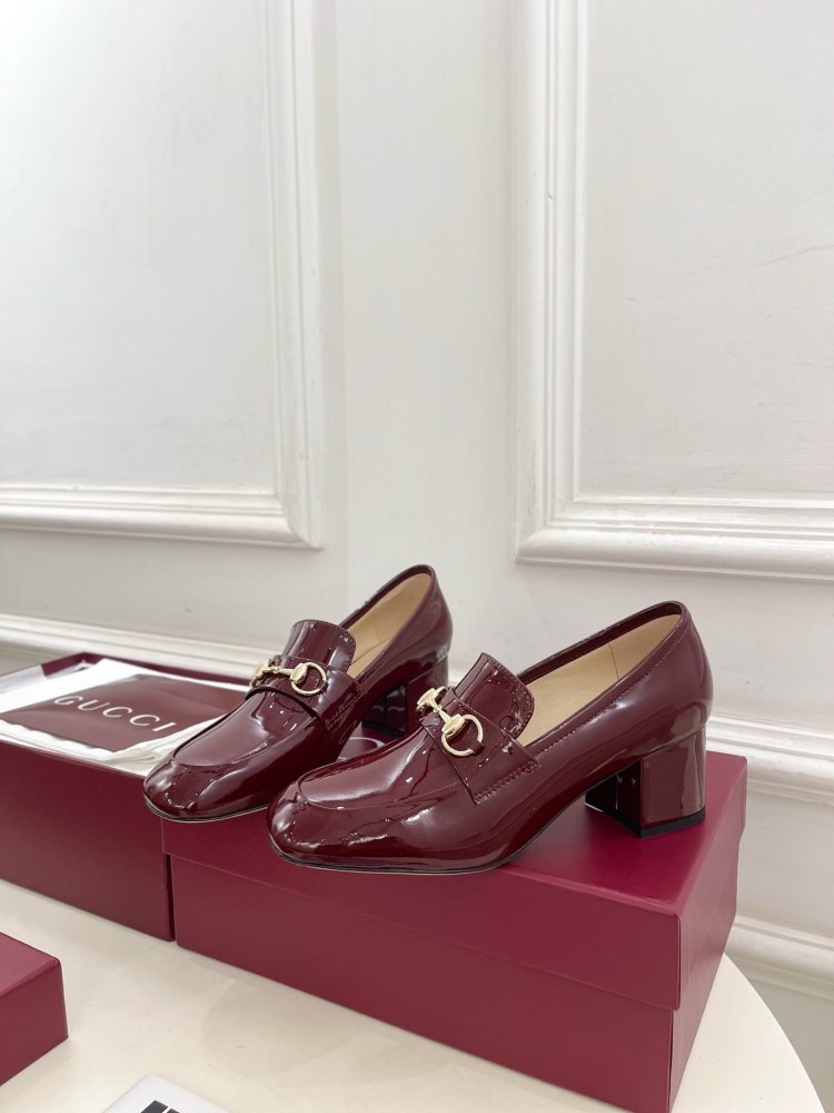 Туфлі жіночі фото 3