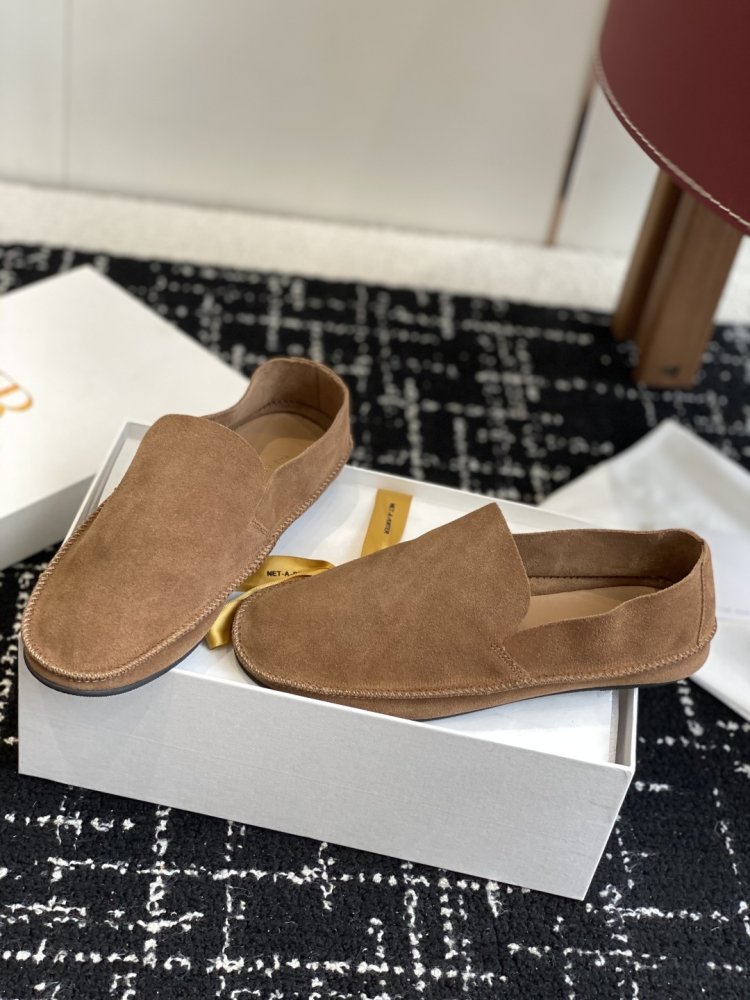 Туфли женские фото 3