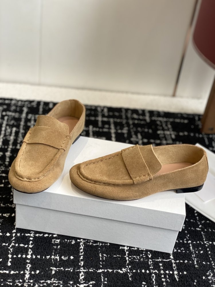 Туфли женские фото 3